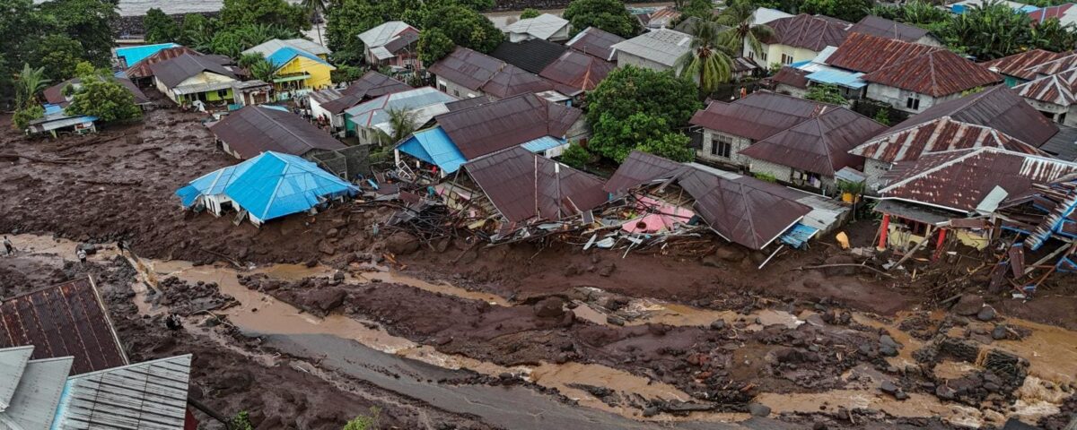 對話北馬魯古省洪水造成13人死亡、兩人受傷