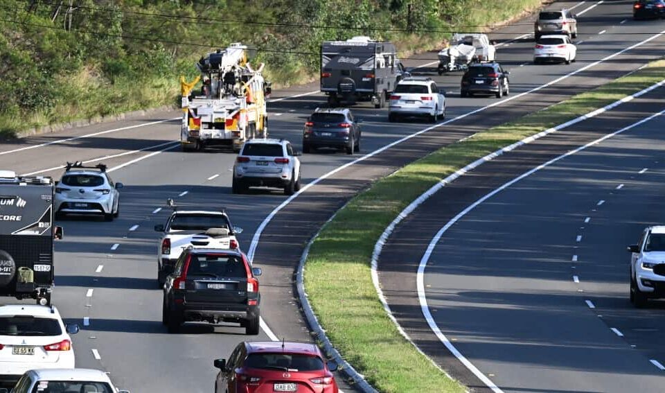 新南威爾士州將進行考古平均測速攝像頭，以降低“不斷上升的道路通行費”