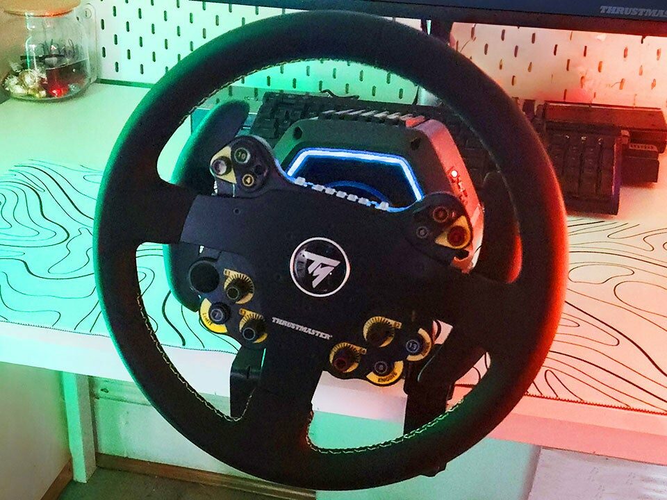 最優惠的澳洲價格，最算劃的 Thrustmaster T818 底座、Evo 32R 和車輪踏板套件