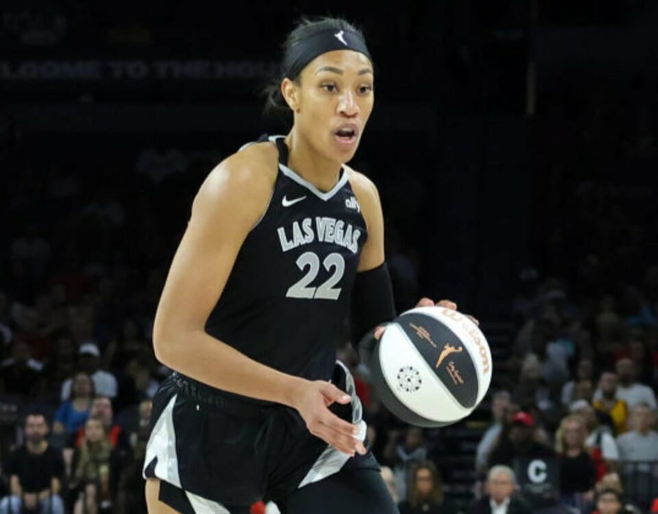 阿賈威爾森 (A’ja Wilson) 1000 分賽季追蹤者：王牌球星在 WNBA 歷史最佳得分賽季中達到里程碑