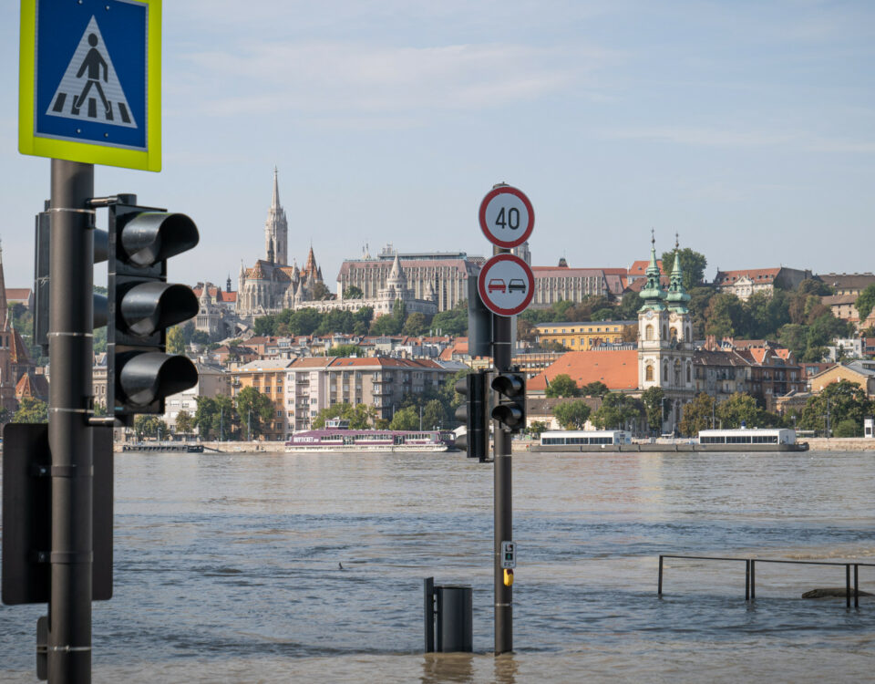 Árvíz: péntektől nem all meg a metró a Batthyány téren, korlátozzak a 19-es a 41-es Villamost is