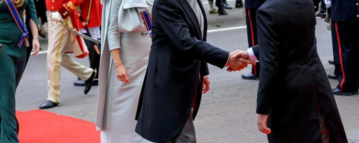 Amalia de Holanda acapara todas las miradas en el Prinsjesdag con un beautifulvestido verde que Definesu silueta